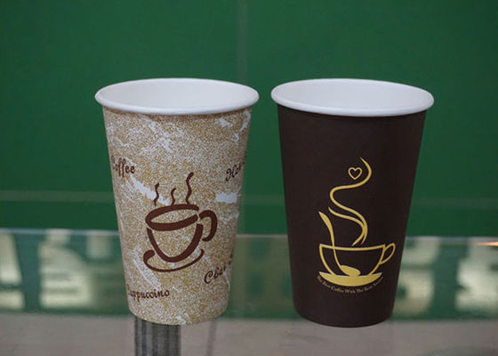 中国 使い捨て可能で熱い飲み物の紙コップ 16OZ は印刷される壁か二重壁のロゴを選抜します サプライヤー