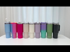 車の屋外旅行マグカップ